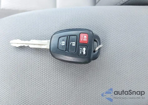 2018 Toyota Corolla Le from USA, damaged, VIN 2T1BURHEXJC123488